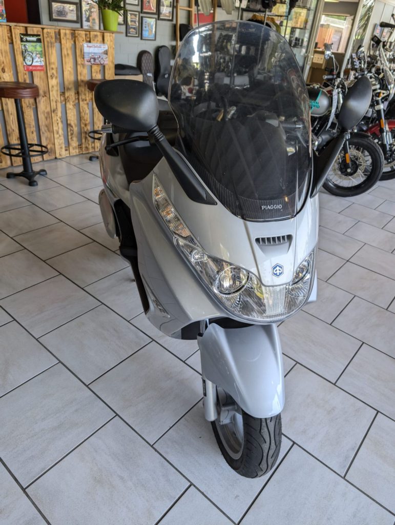 Piaggio x8 125